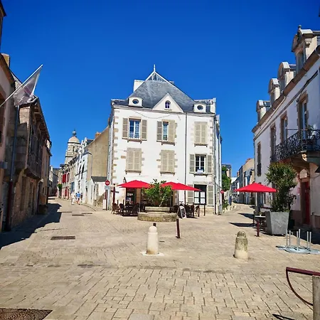 Appartement L'ancre Bleue, Beautiful On The Harbor