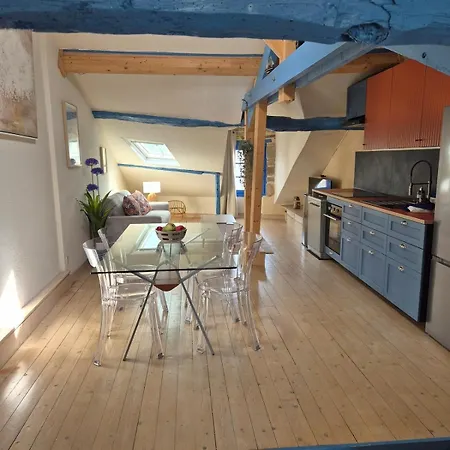 L'ancre Bleue, Beautiful On The Harbor Appartement