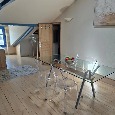 Appartement L'ancre Bleue, Beautiful On The Harbor *