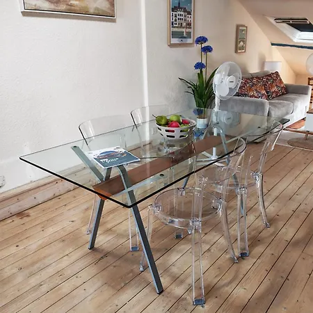 L'ancre Bleue, Beautiful On The Harbor Appartement *
