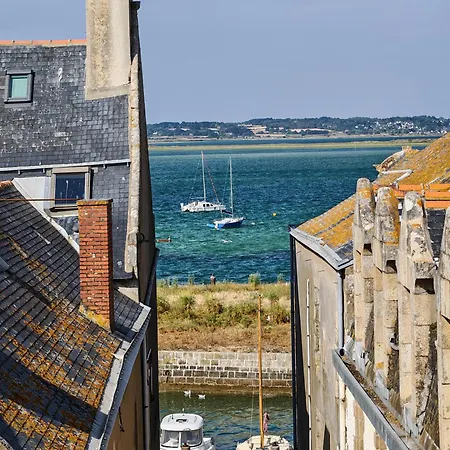 Appartement L'ancre Bleue, Beautiful On The Harbor *